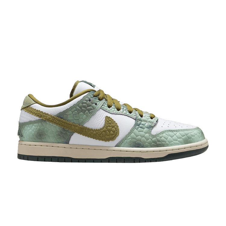 Alexis Sablone x Dunk Low SB 'Chameleon' Sneaker Release and Raffle Info