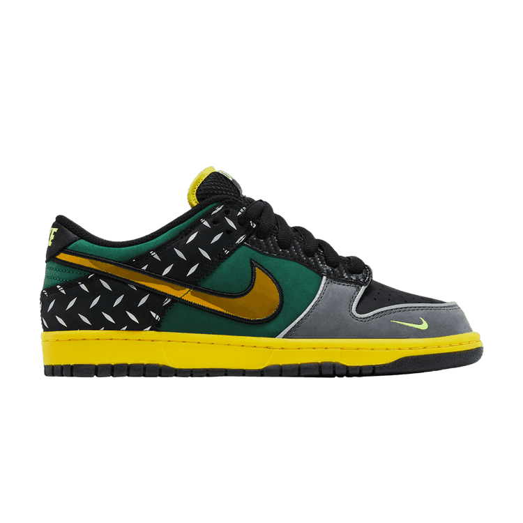 Dunk Low 'What the Duck - University of Oregon Home' PE Sneaker Release and Raffle Info